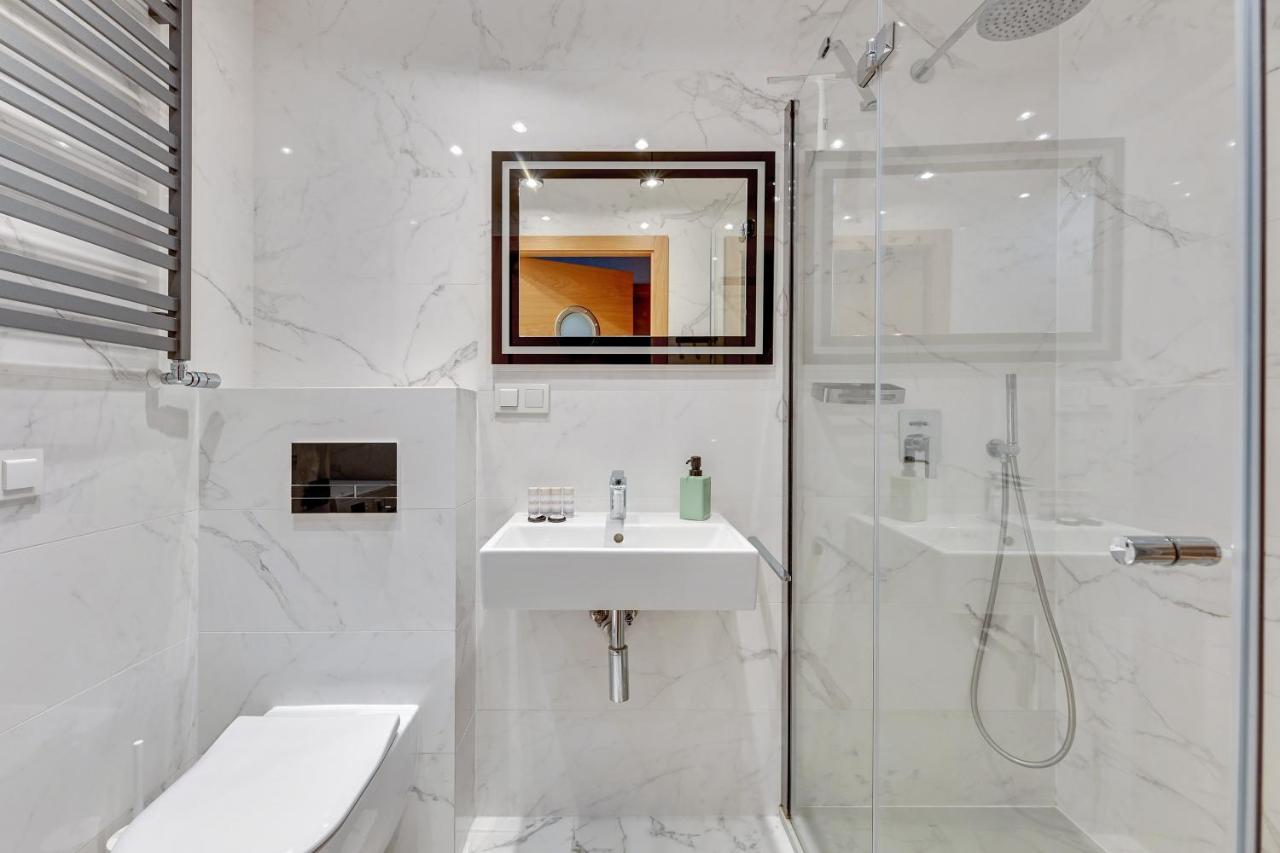 Dom & House - Apartments Chmielna Park غدانسك المظهر الخارجي الصورة