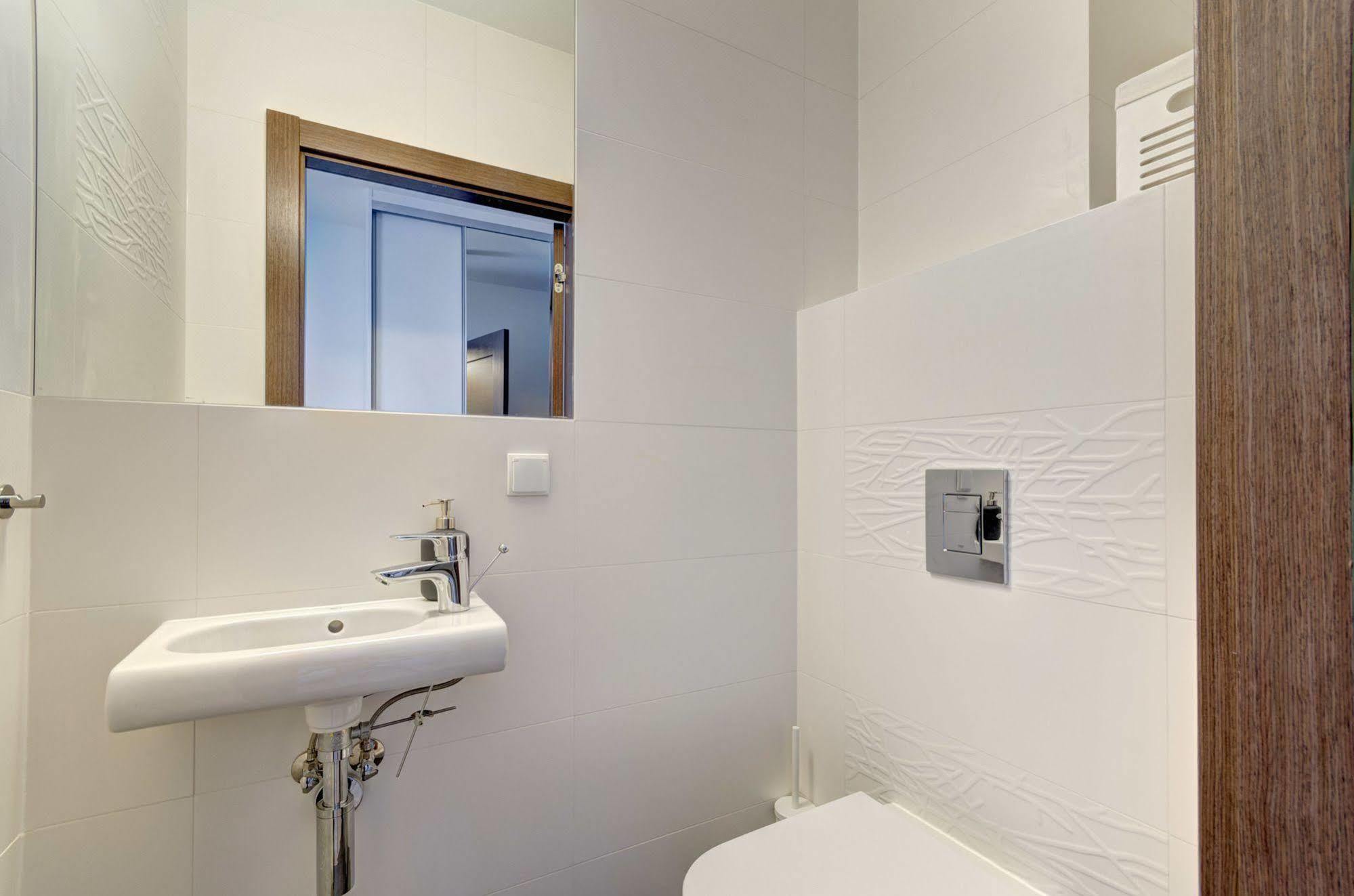 Dom & House - Apartments Chmielna Park غدانسك المظهر الخارجي الصورة